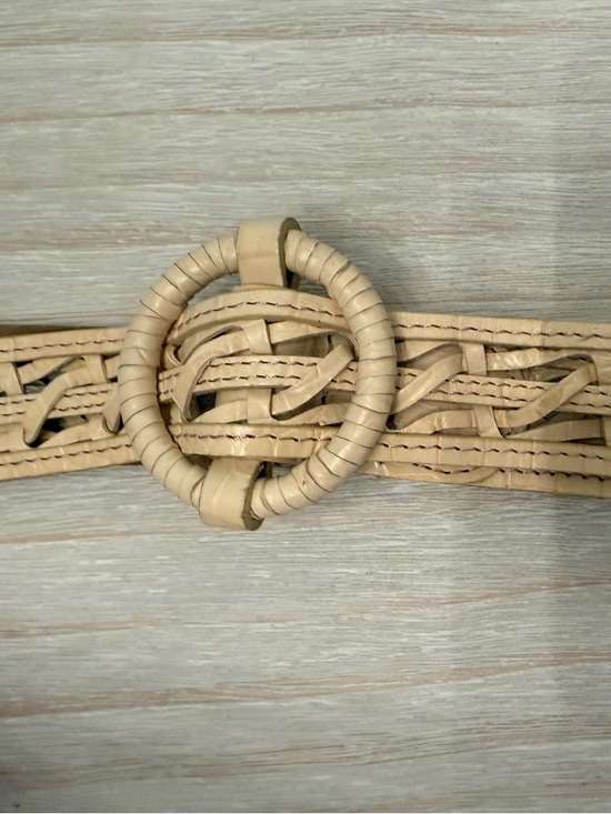 Accessories - Woven Round-Buckle Women's Belt in Beige
